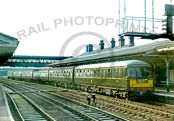 Class 124 E51962 Selby 1063 RW379R