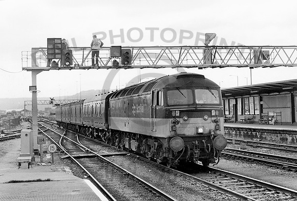 47706-Y-Gloucester-150591-JC-239