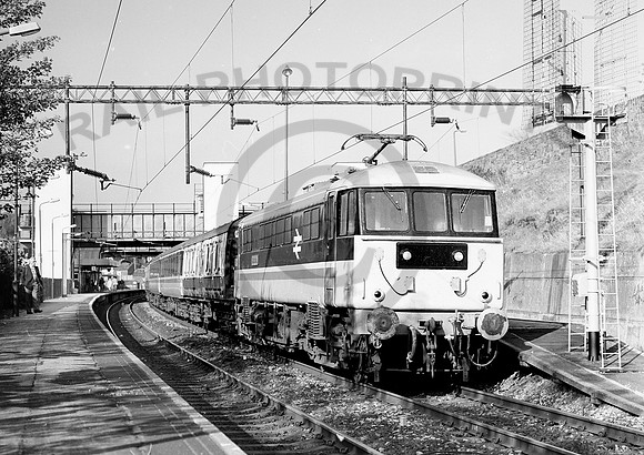 86224 Macclesfield  241087 AHB123