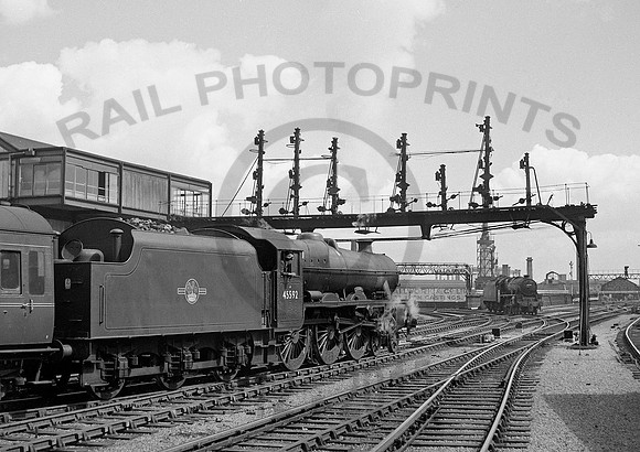 45592-Y-ManchesterVic-1962-AHB866