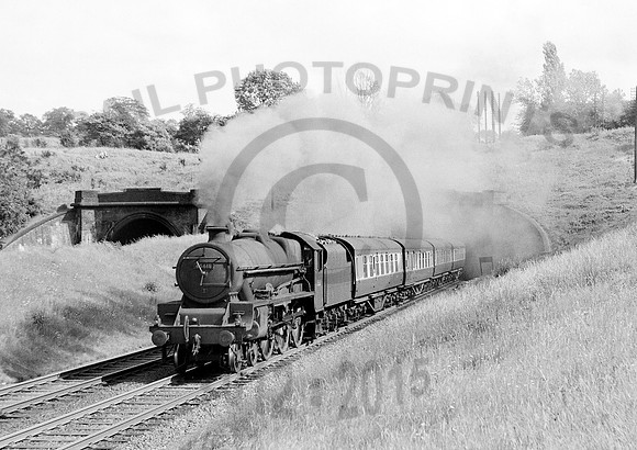 45618  Elstree 1957  JDC241
