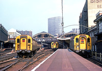 Class 411 Victoria  170976  DC133