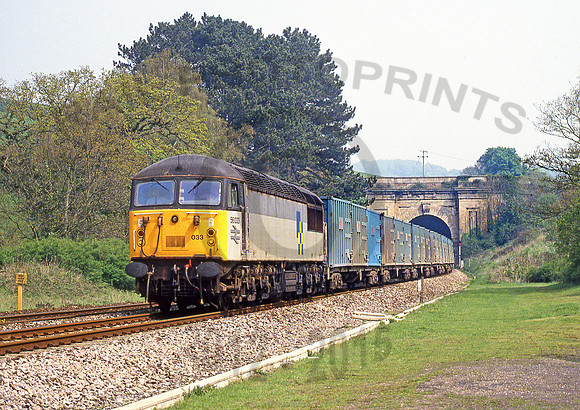 56033-Box-300493-JC187