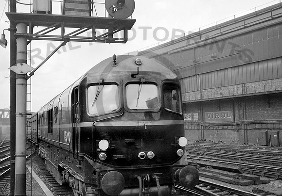 18000 Paddington 0950 GL538