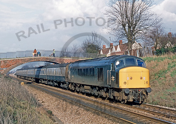 45069-Y-Gloucester-140381-PB815