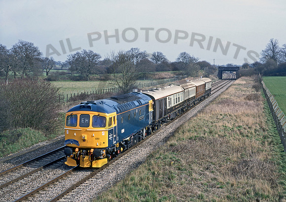 33051-Acton-Turville-150397-JC609