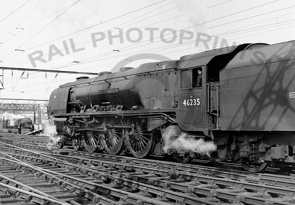 46235-Y-Crewe-0663-Raw963