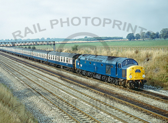 40006-Y-Waltham-290979-DCC137