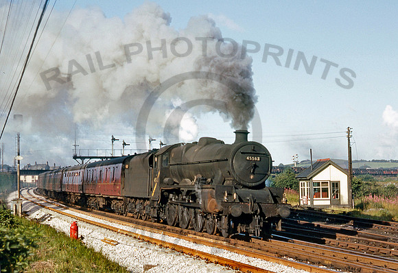 45563-Y-Carnforth-0765-DCC633