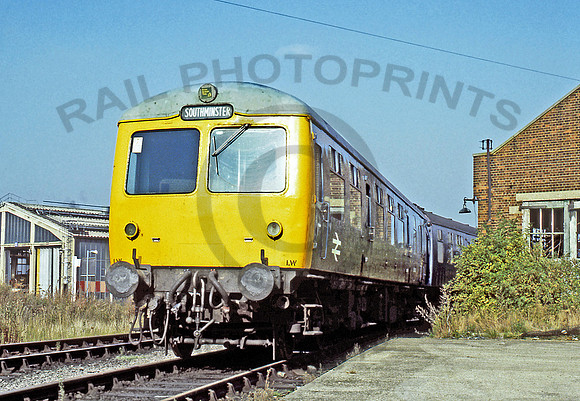 Class 105 53362 Stratford GE362