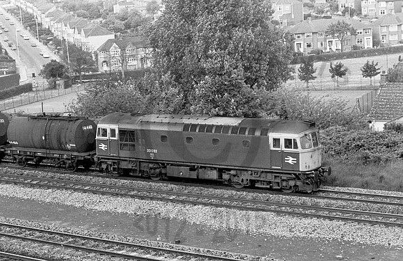 33032-AshleyDown-250578 JC