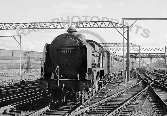 45543-Y-Crewe-1962-AHB404