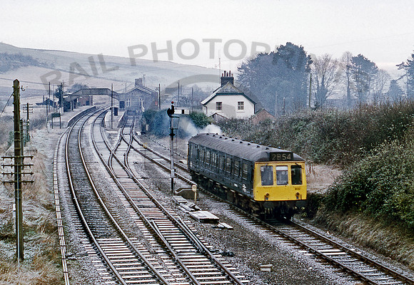 W55033 Maiden Newton 1272 RPCJV478