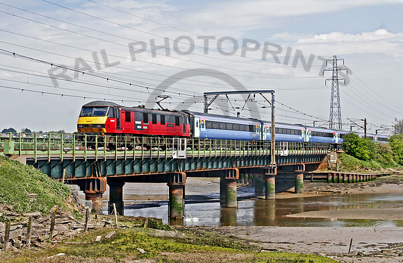 90019 Manningtree 050506 JC034