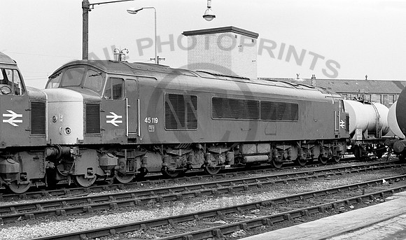 45119-CamleySt-300678-JC723