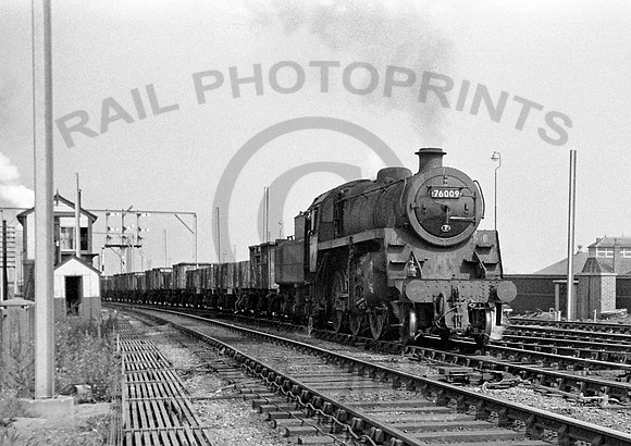 76009-Y-WolverhamptonHL-170765-BR749