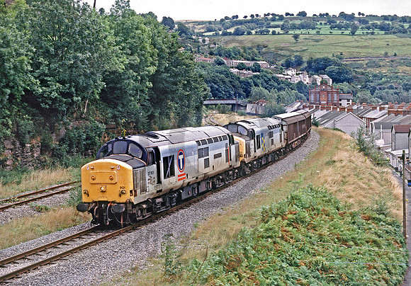 37901-37903-Y-Llanhilleth-080998-JC