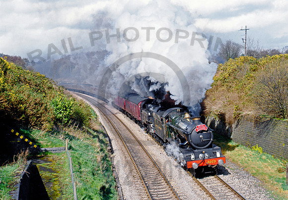 5029 Llanvihangel 050494 JC128
