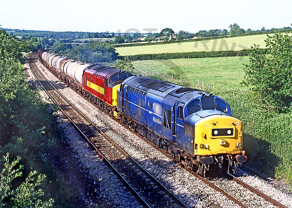 37372-37425-Y-UptonNoble-130603-JC725
