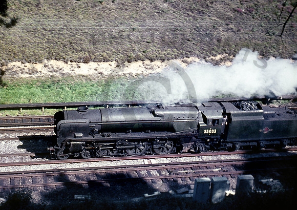 35023-Y-Deepcut-0667-BR572