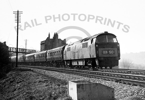 D1049-Y-Bath-140465-JC378