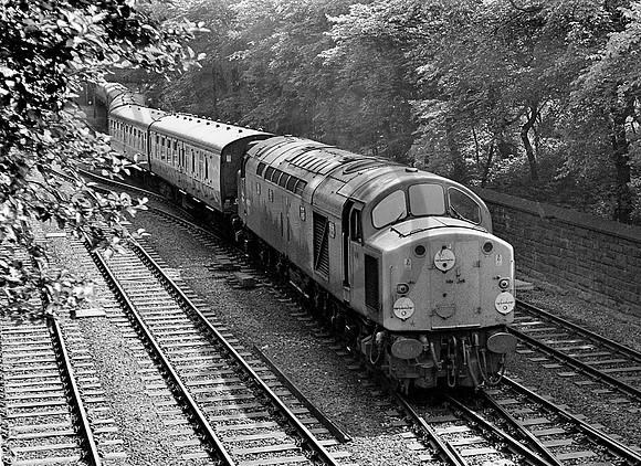 40073-PrincesStEdinburgh-030678-JC271