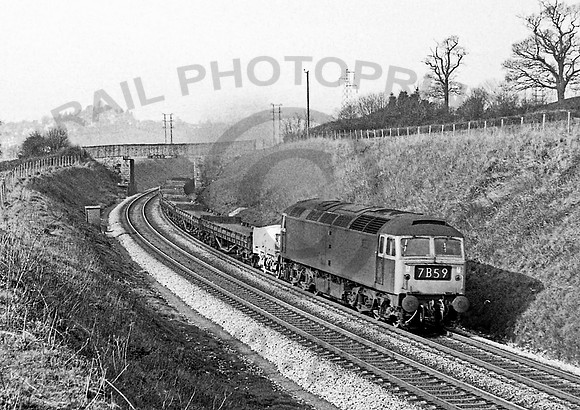 1736  Newton Abbot 140372  JM725