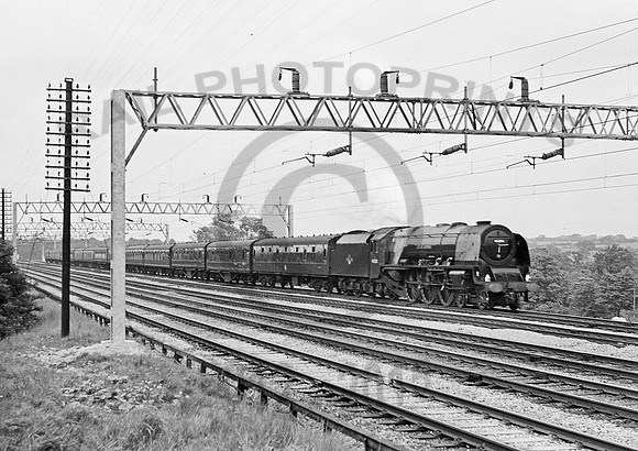 46250 Weaver 0863  RAW174