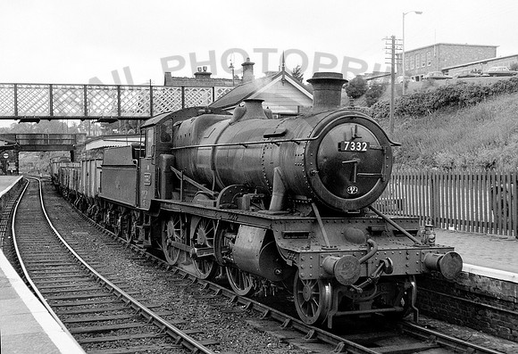7332-Y-Dolgelley-circa1962-AHB064