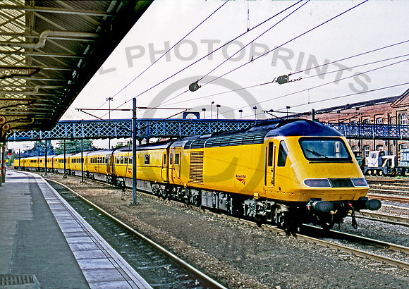 43067 Doncaster 300808   ABerry AB684R
