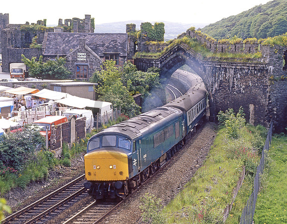 45140-Conway-040683-JC201