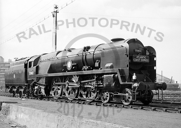 35012-Y-NineElms-1956-RPC193