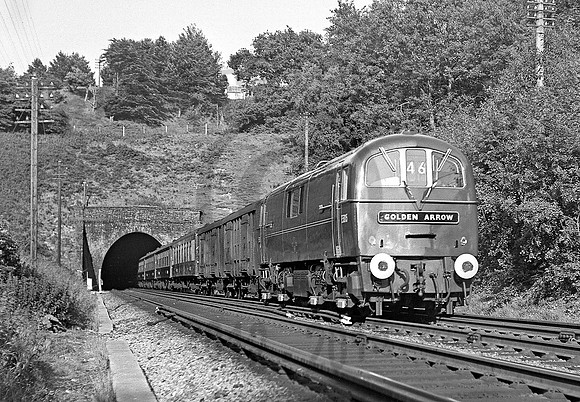 E5015-Y-SaltwoodTunnel-010760-RPC793