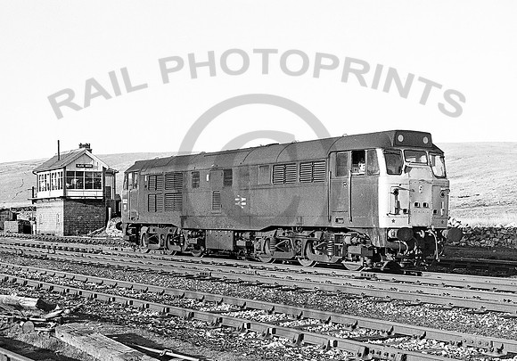 31322-Y-BleaMoor-240484-HB600