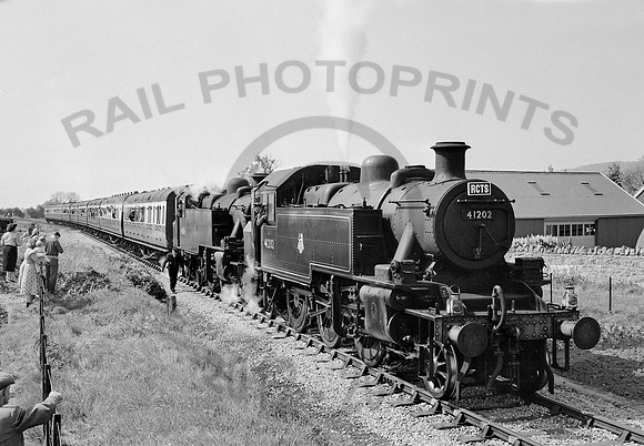 41202-Y-Wrington-280457-HB1325141