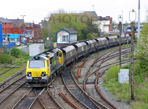70005 Arpley Junction 270412 JC214