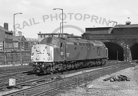 40034-Sheffield-190480-JC073