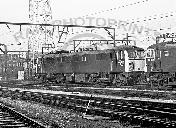 87011-Y-Crewe-271177-JC