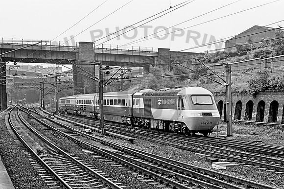 254012-Y-BelleIsle-300678-JC1