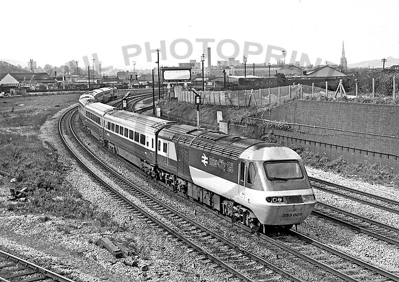 253005-DrDays-Bristol-070577-JC009