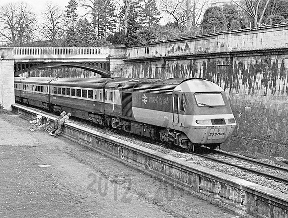 253006-Bath-180378-JC21