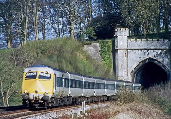 Pullman-Twerton-0472-JC235