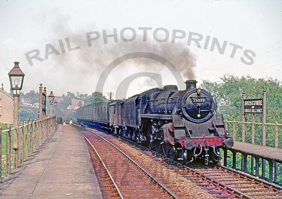 75072 Shoscombe and Single Hill Halt  010663 HB696