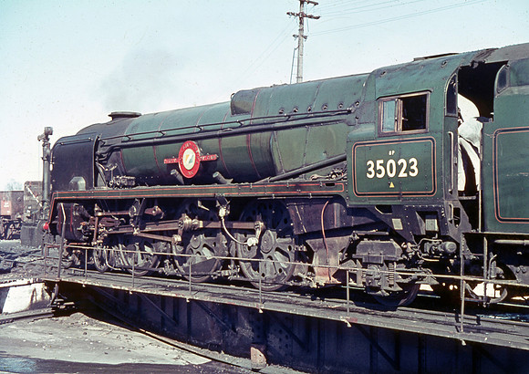 35023 Templecombe  280365 HB697