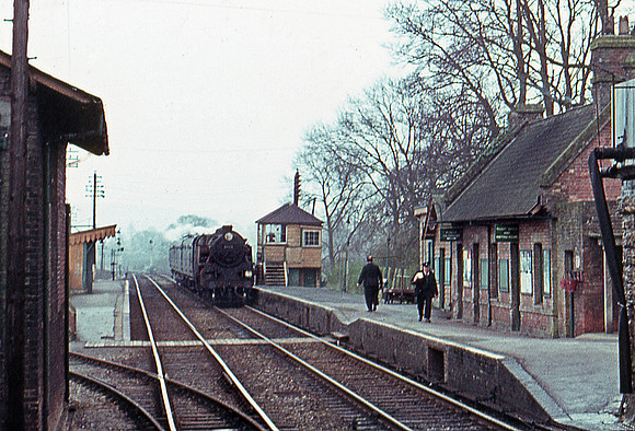 80013 Sturminster Newton 260266 HB708