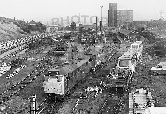 31199-Y-IpswichPW-220884-HB434