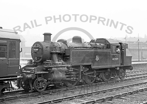 41209 Sheffield Midland  240555   RPC146