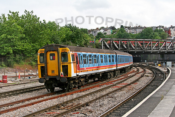 Class 423 3508 Newport 190705 JC057