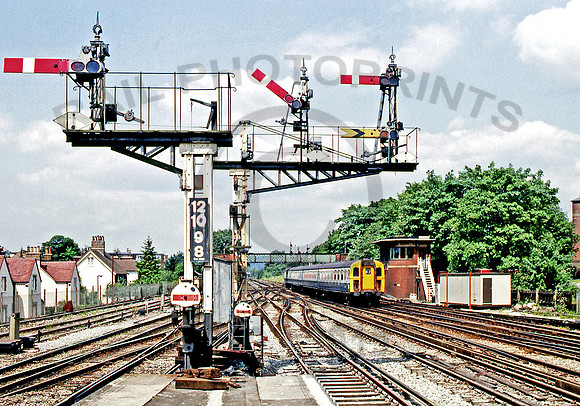 Class 423 7812-Redhill-150683-GE