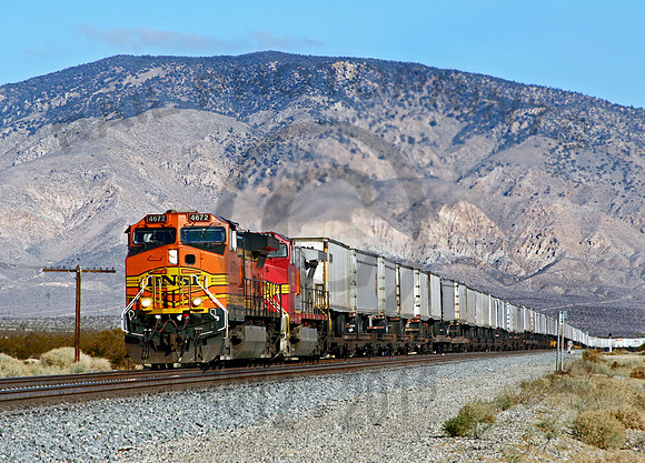 BNSF 4672 Mojave JC181